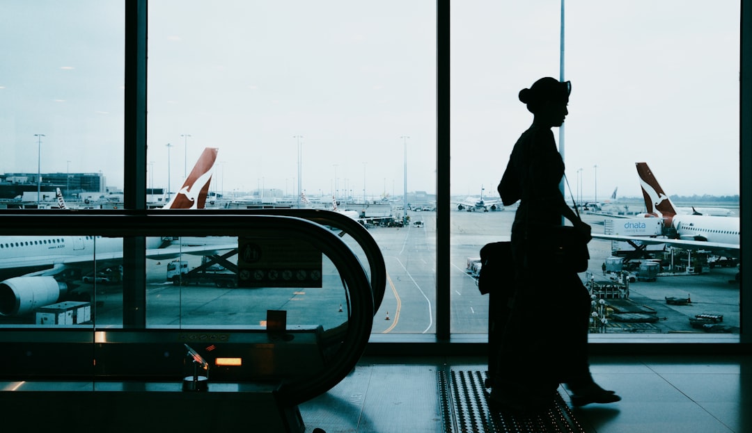 7 Best eSIM Apps for Hassle-Free Travel Connectivity